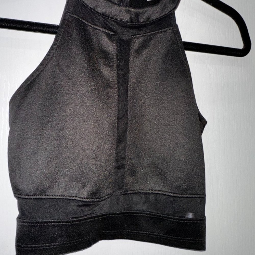 Monteau Los Angeles Black Crop Top
